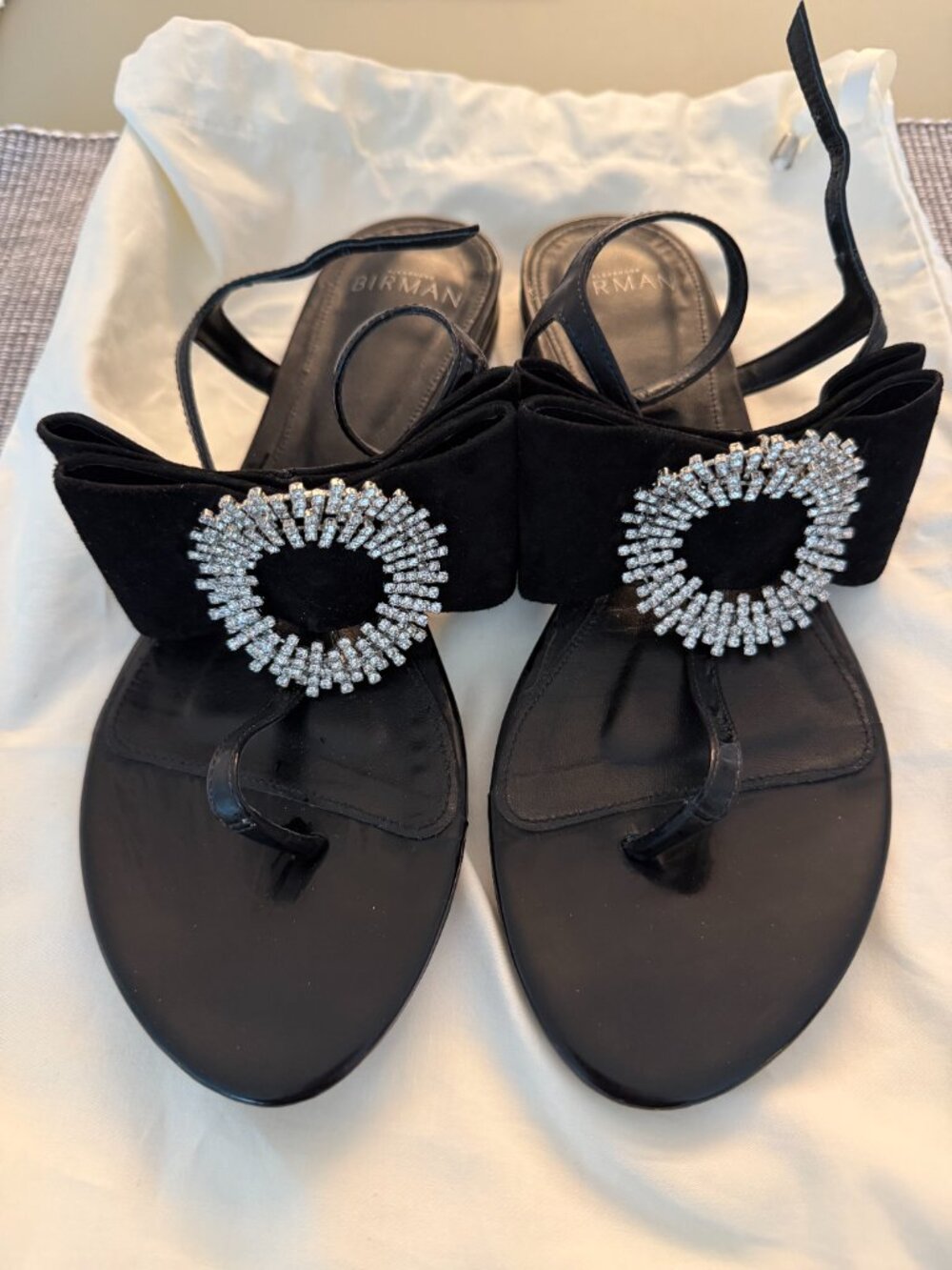 lexandre Birman Black Leather & Velvet Crystal Flat Sandals – Size 37 / U